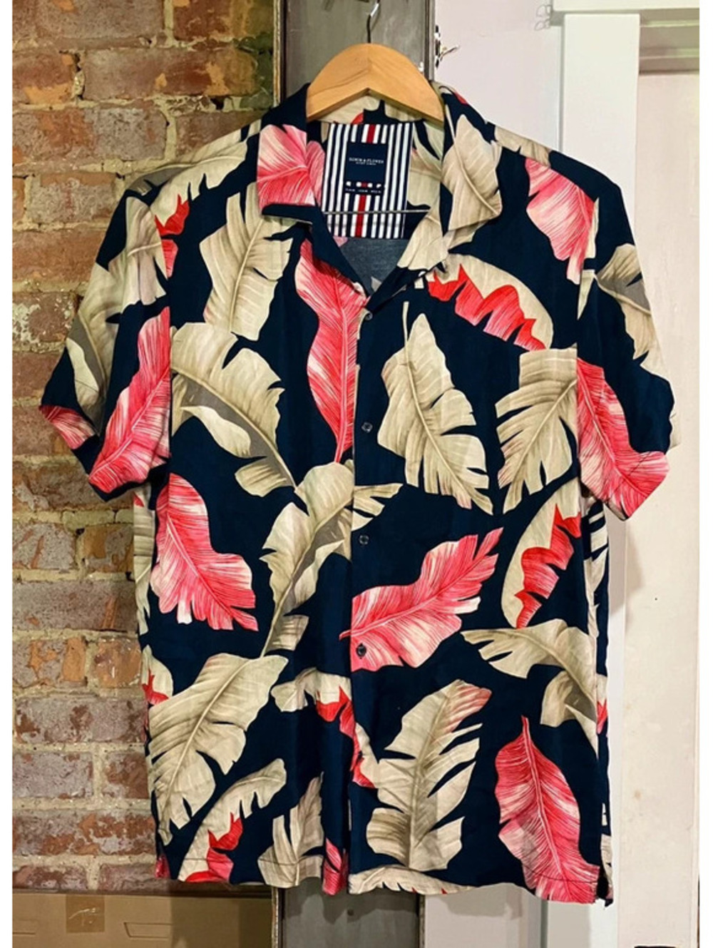 Denim & Flower Ricky Singh Navy Banana Leaf Hawaiian Shirt Short Sleeve Mens M